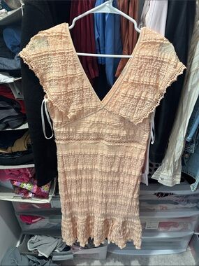 foxiedox Peach Ruffled V-Neck Textured Sundress